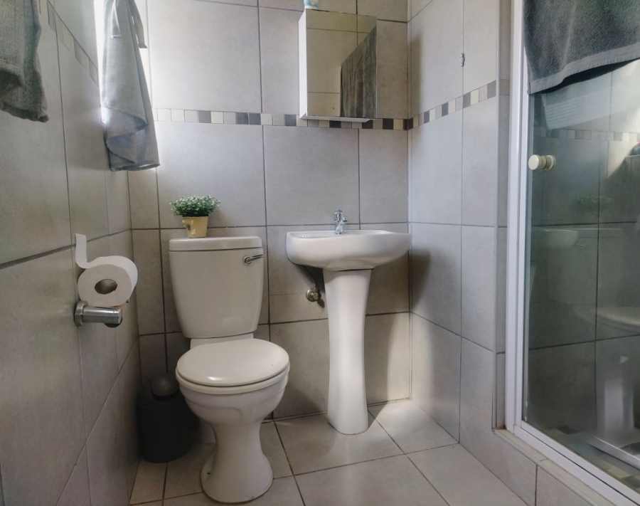 3 Bedroom Property for Sale in Waterkloof Hill Estate North West